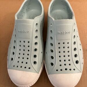 Native light blue girls shoes size c12
